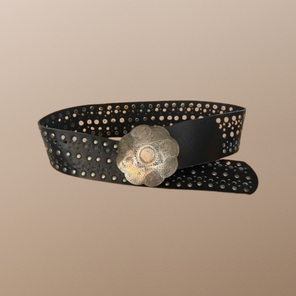Perry Ellis Black Genuine Leather Studded Belt with Hammered Flower Belt… - Picture 1 of 14